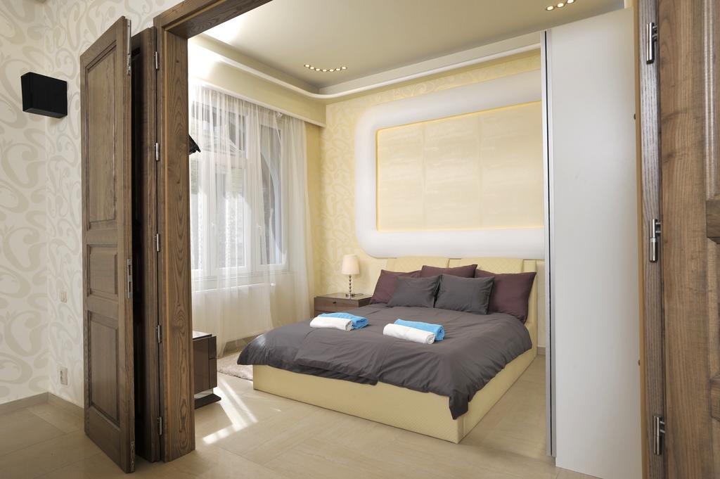 Ferienwohnung Basilica Grand Luxury In The Historic Center Budapest Zimmer foto